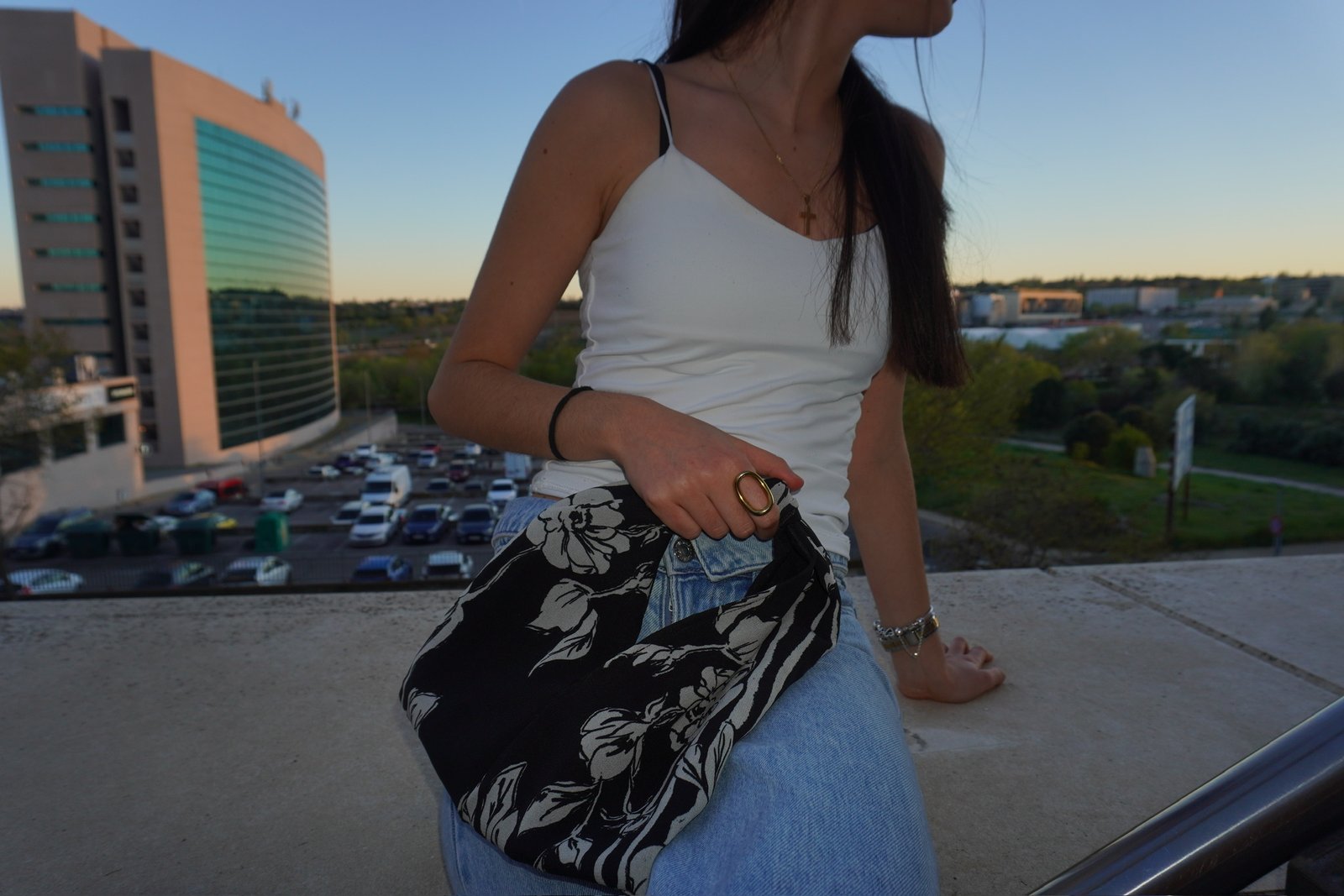 [Detalle Tejido Bolso Flores]